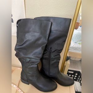 AMERICAN EAGLE WOMEN LONG BOOT 10W